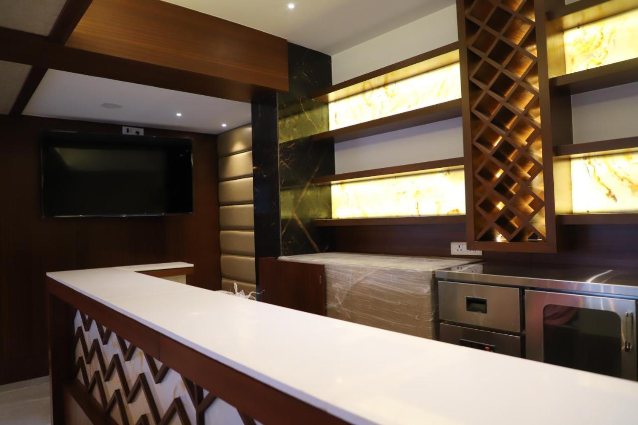 Shikin Hotels Navi Mumbai Ngoại thất bức ảnh